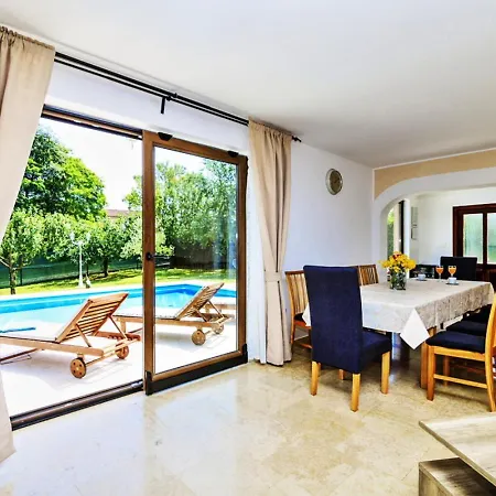 Villa Ferlini In Istria With Private 10000 M2 Garden