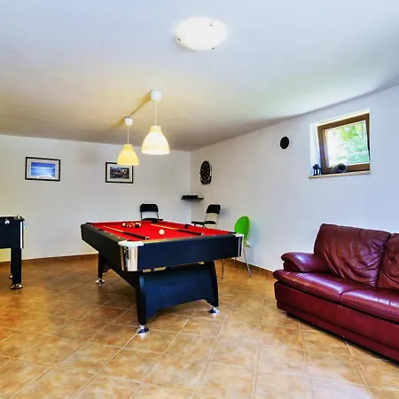 Ferlini In Istria With Private 10000 M2 Garden Villa