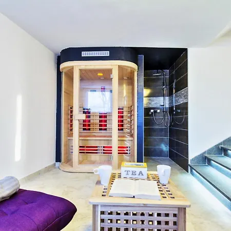 Villa Ferlini In Istria With Private 10000 M2 Garden
