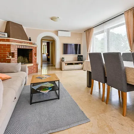 Villa Ferlini In Istria With Private 10000 M2 Garden, Wellness & Family Activities On Plot *