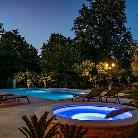 Ferlini In Istria With Private 10000 M2 Garden, Wellness & Family Activities On Plot *